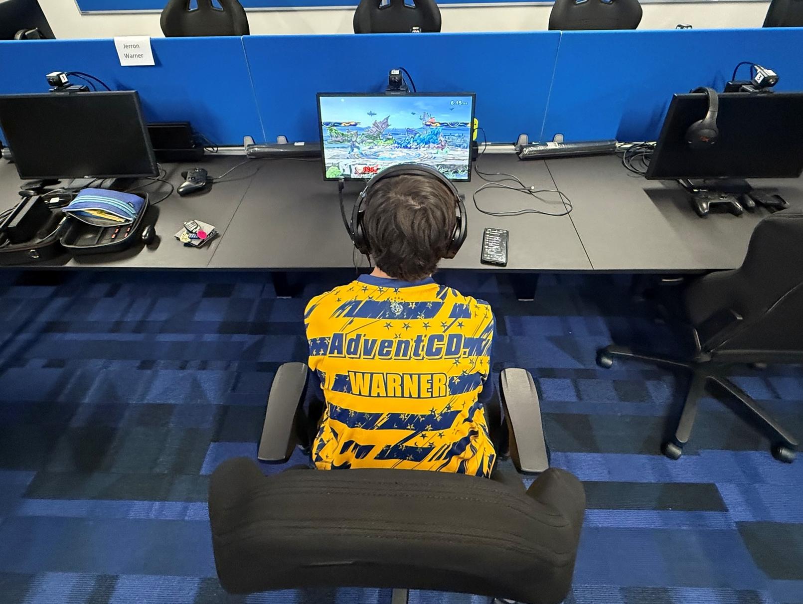 Warner Stays Alive in NJCAAE Super Smash Bros. Division I Playoffs